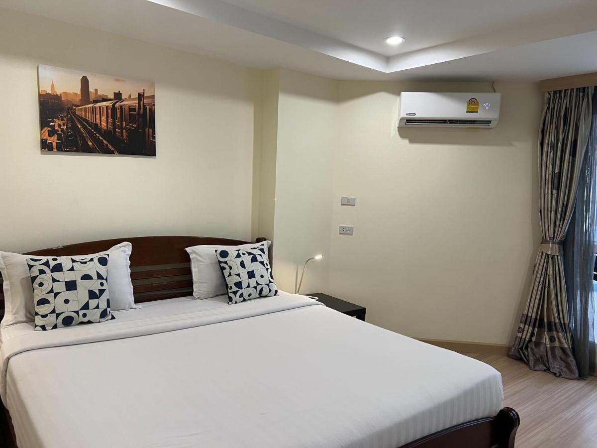 V Check inn Sukhumvit 22 Bangkok Eksteriør bilde