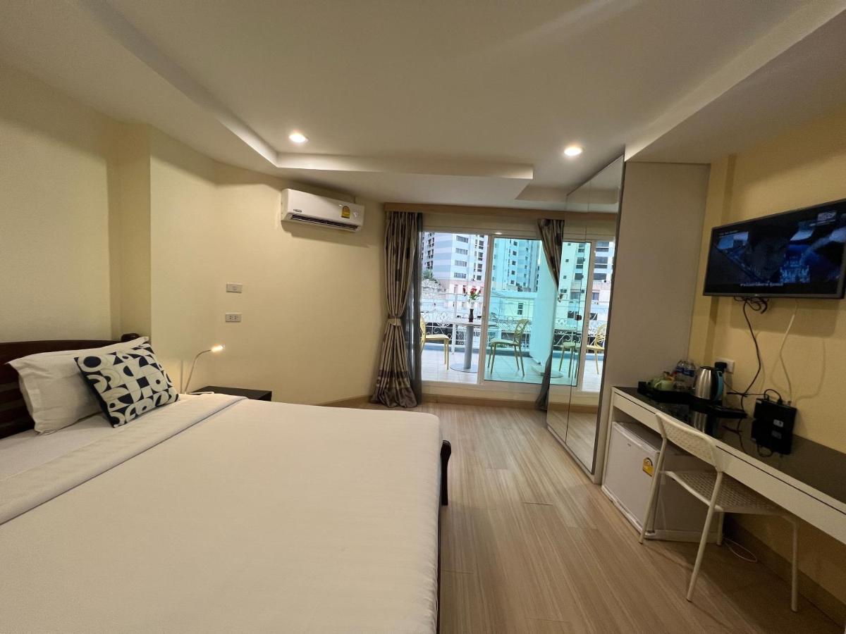 V Check inn Sukhumvit 22 Bangkok Eksteriør bilde