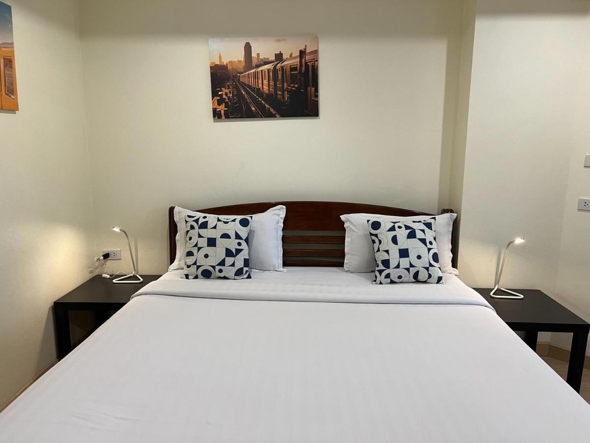 V Check inn Sukhumvit 22 Bangkok Eksteriør bilde