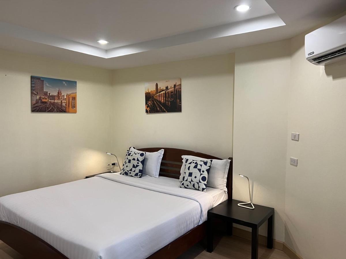 V Check inn Sukhumvit 22 Bangkok Eksteriør bilde