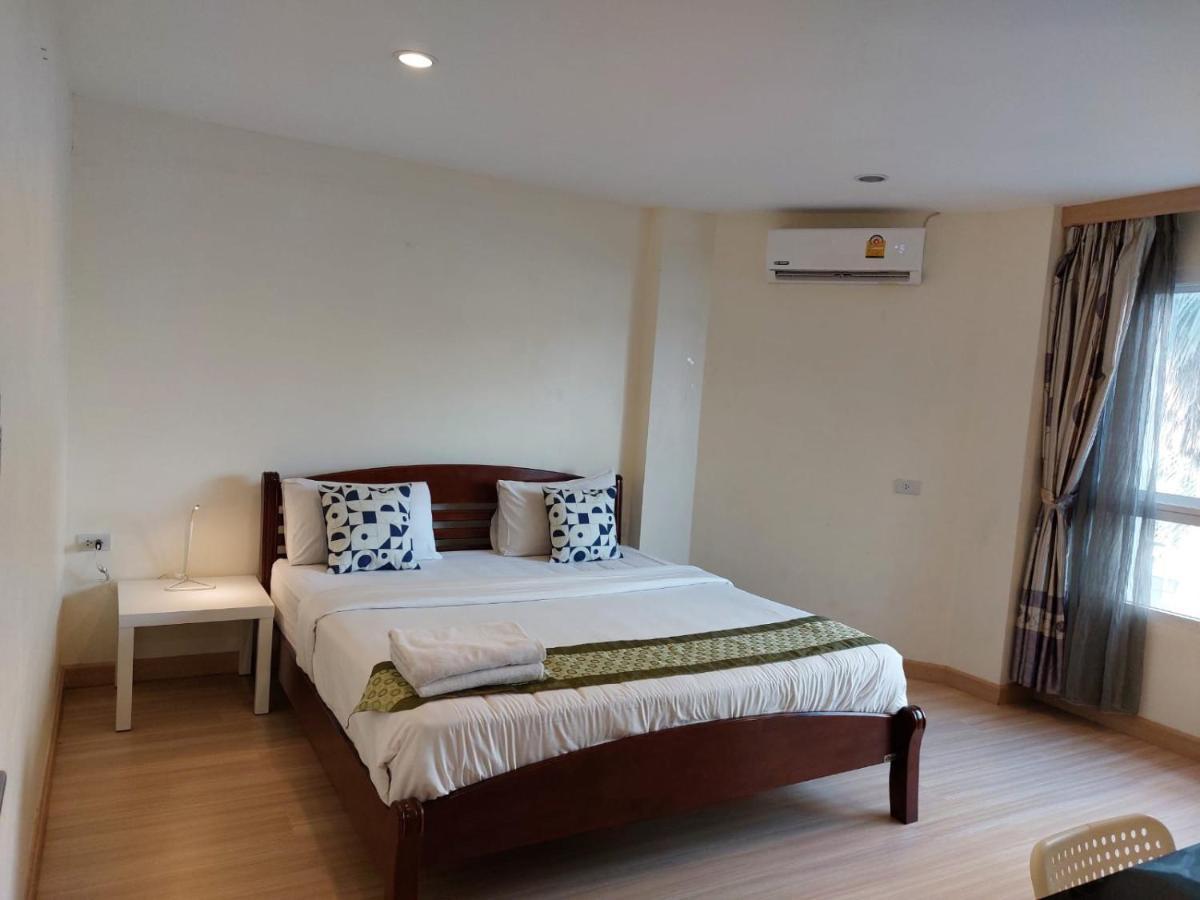 V Check inn Sukhumvit 22 Bangkok Eksteriør bilde
