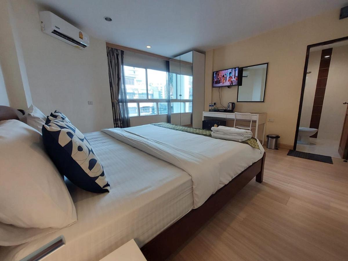 V Check inn Sukhumvit 22 Bangkok Eksteriør bilde