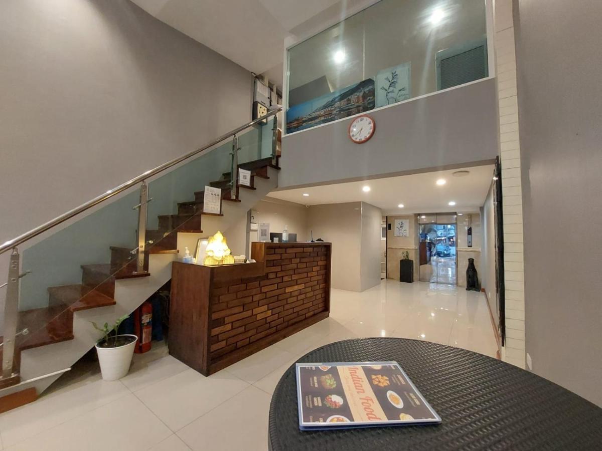 V Check inn Sukhumvit 22 Bangkok Eksteriør bilde